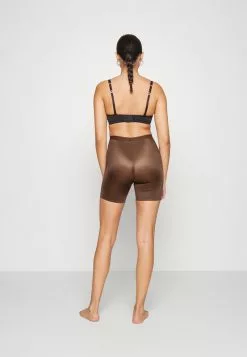 Spanx THINSTINCTS 2.0 GIRLSHORT - Shapewear - Chestnut Brown -Spanx Verkaufsshop 3ef9209fe69e4620b68e559e0704a60b