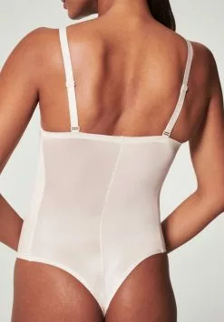 Spanx SHAPING SATIN THONG BODYSUIT - Body - Linen -Spanx Verkaufsshop 525ba5ad73ad4a06ae06d525712c0b07