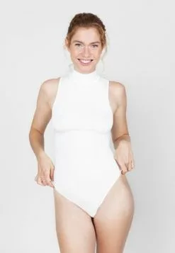 Spanx YOURSELF MOCKNECK - Body - Parchment -Spanx Verkaufsshop 7a8bf93f90a2469bbc893bfb98f320ac
