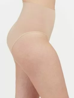 Spanx Ecocare Everyday Shaping Shape-Slip 10 Spanx Ecocare Everyday Shaping Shape-Slip -Spanx Verkaufsshop Spanx Ecocare Everyday Shaping Shape Slip beige 40047R TOASTED OATMEAL 3
