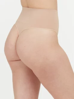 Spanx Ecocare Everyday Shaping Shape-String, 2er-Pack -Spanx Verkaufsshop Spanx Ecocare Everyday Shaping Shape String 2er Pack beige 40048R 2 TOASTED OATMEAL 2