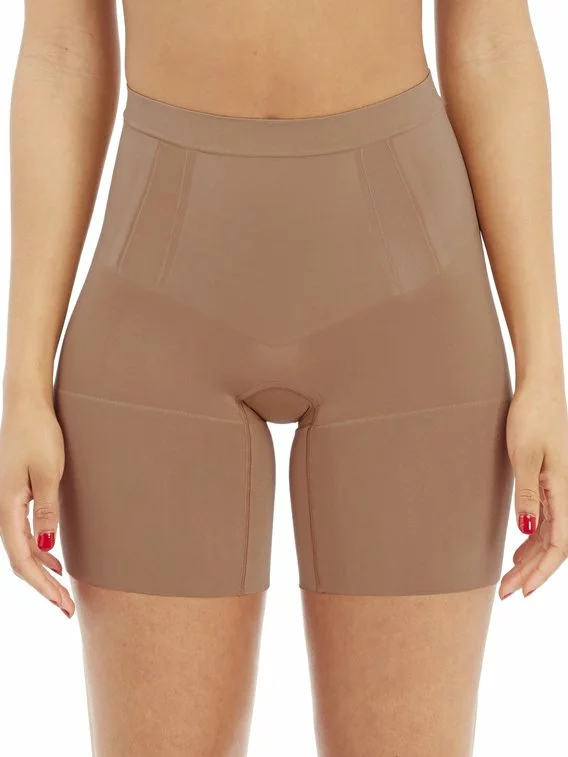 Spanx OnCore Mid-Thigh Short 3 Spanx OnCore Mid-Thigh Short
