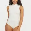 Spanx Suit Yourself Figurformender, ärmelloser Body Mit Rippung Und Stehkragen, Weiß -Spanx Verkaufsshop U84797s