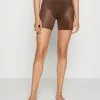 Spanx THINSTINCTS 2.0 GIRLSHORT - Shapewear - Chestnut Brown -Spanx Verkaufsshop ac0f2e6f56a947bf8c7c4a15ce772ee3