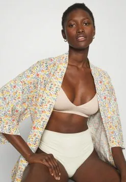 Spanx COTTON COMFORT THONG - String - Oatmeal -Spanx Verkaufsshop cd28d97eb8224b0a8be933555b9d61a9