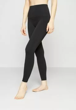 Spanx SEAMLESS ECOCARE - Leggings - Strümpfe - Very Black