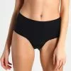 Spanx UNDIETECTABLE BRIEF - Shapewear - Schwarz -Spanx Verkaufsshop fa2e5f5ea6624c9a9a530e94a8d2d190